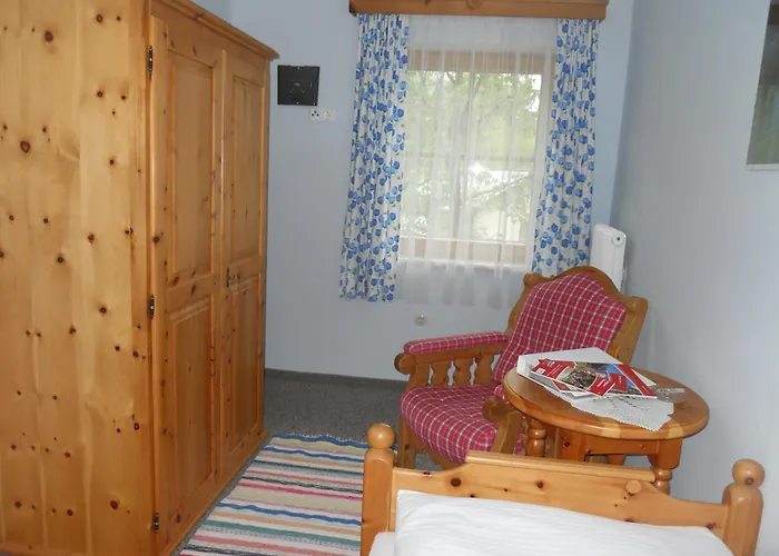 Gaestehaus Macheiner ゲストハウス